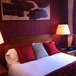 Hotel Helen, Cambridge